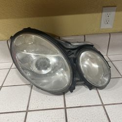 Mercedes Headlight 