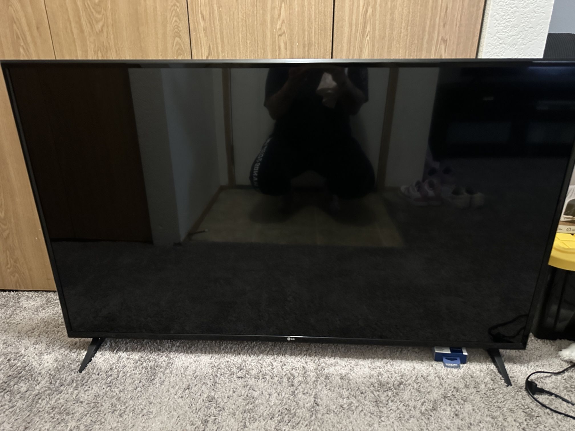 LG 50” TV & Universal Remote