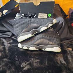 Size 5.5y- 41. Jordan 13 Retro Mint Foam 