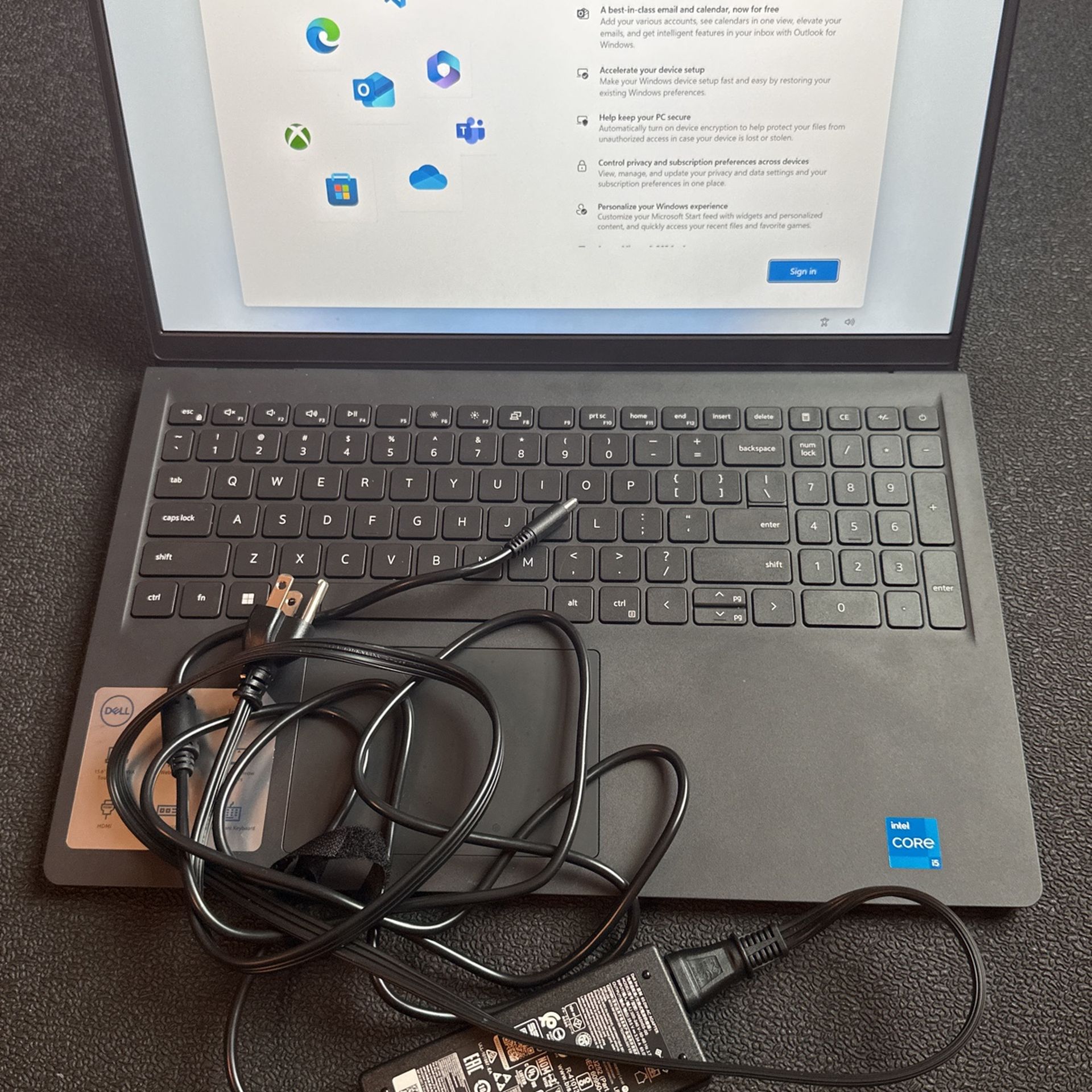 Dell - Inspiron 15 15.6" Touch Screen Laptop - Intel Core i5 with 8GB Memory - 512GB SSD - Carbon Black