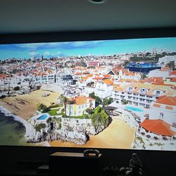 Epson 5040ub Home Theater Projector, Screen, and Mount.
