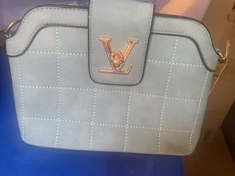 Small cross bag