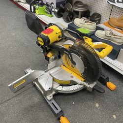 Dewalt 12” Miter Saw