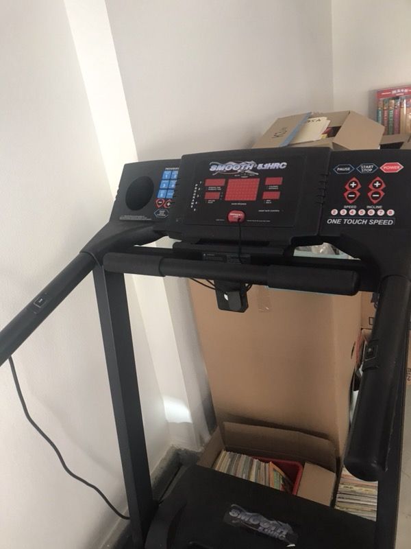 Smooth 5.1 HRC Treadmill
