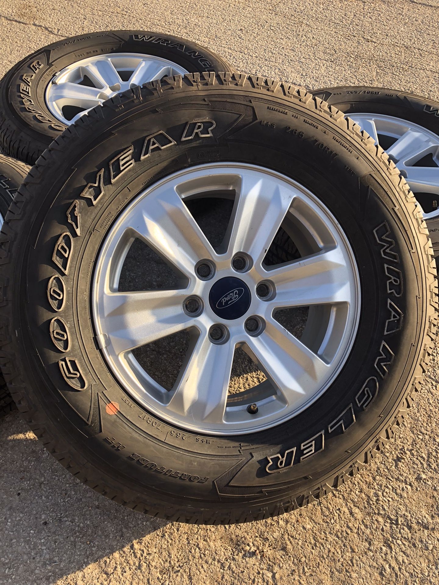 Ford F-150 / Expedition Rims And tires F150 Wheels F 150 Rines y ...