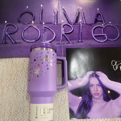 Olivia Rodrigo Stanley