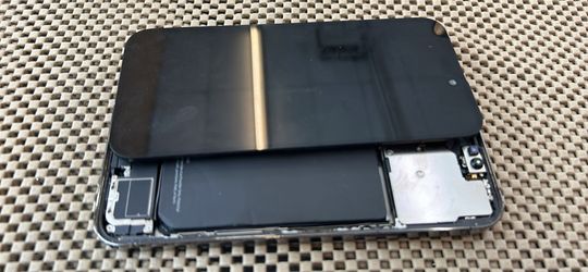 iPhone 15 Promax Screen