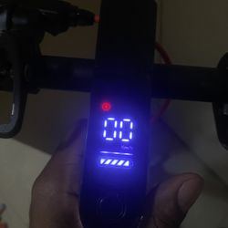 Cheap Scooter $70 With App  Battery Good