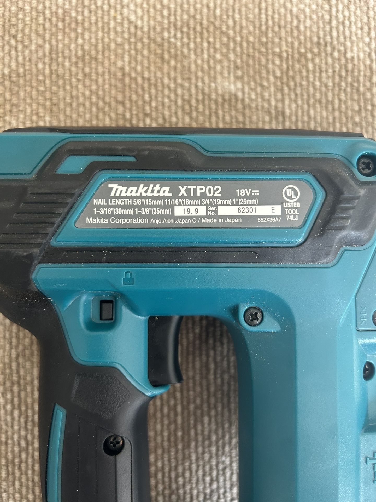 Makita XTP02 18v Nail gun Tool Only For Parts