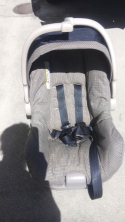 Evenflo Infant Car Seat