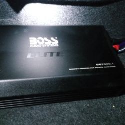 Boss Elite 2500W Amp