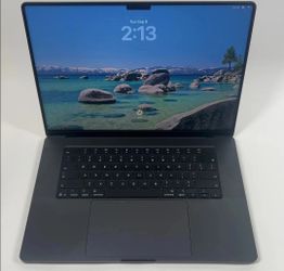 2026 Apple MacBook Pro 16" M5 Max 40C GPU 4.6GHz 128GB RAM 2TB SSD