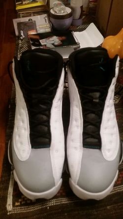 Jordan 13s size 10.5 Barons