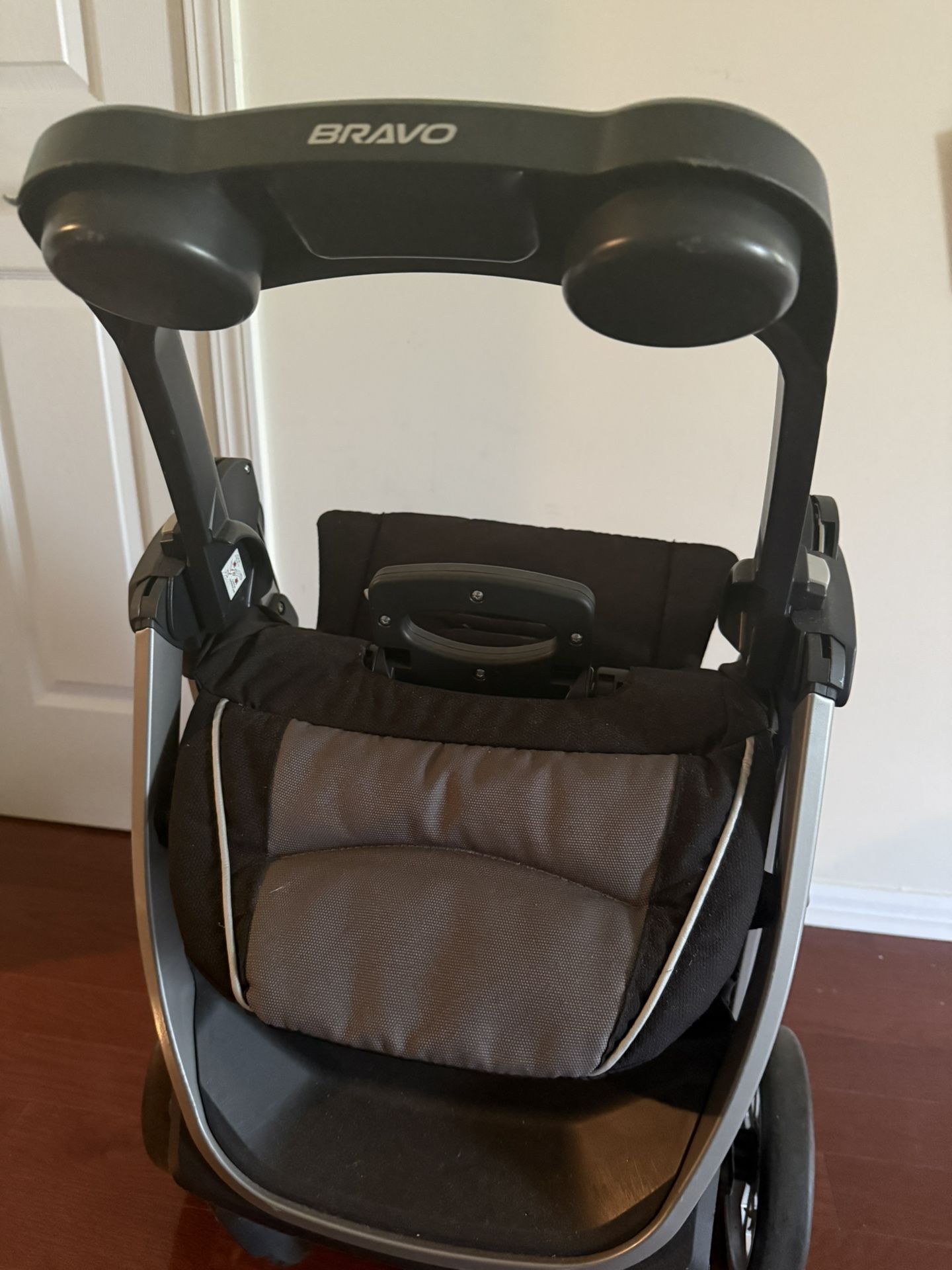 Chicco Bravo stroller - Like New, Gently Used