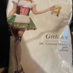 Gretchen  Costume 