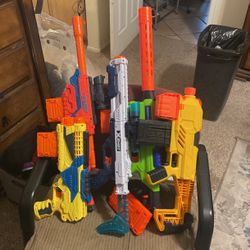 5 Nerf Guns $75