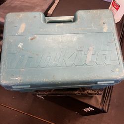Makita 1/2 Drive Cordless Impact