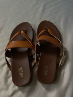 Size 5 sandals new