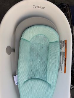 Baby bath tub