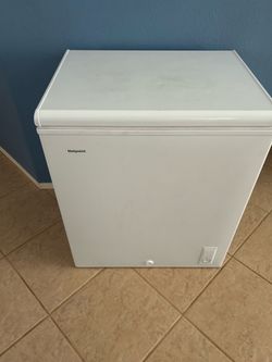 Hot point chest freezer