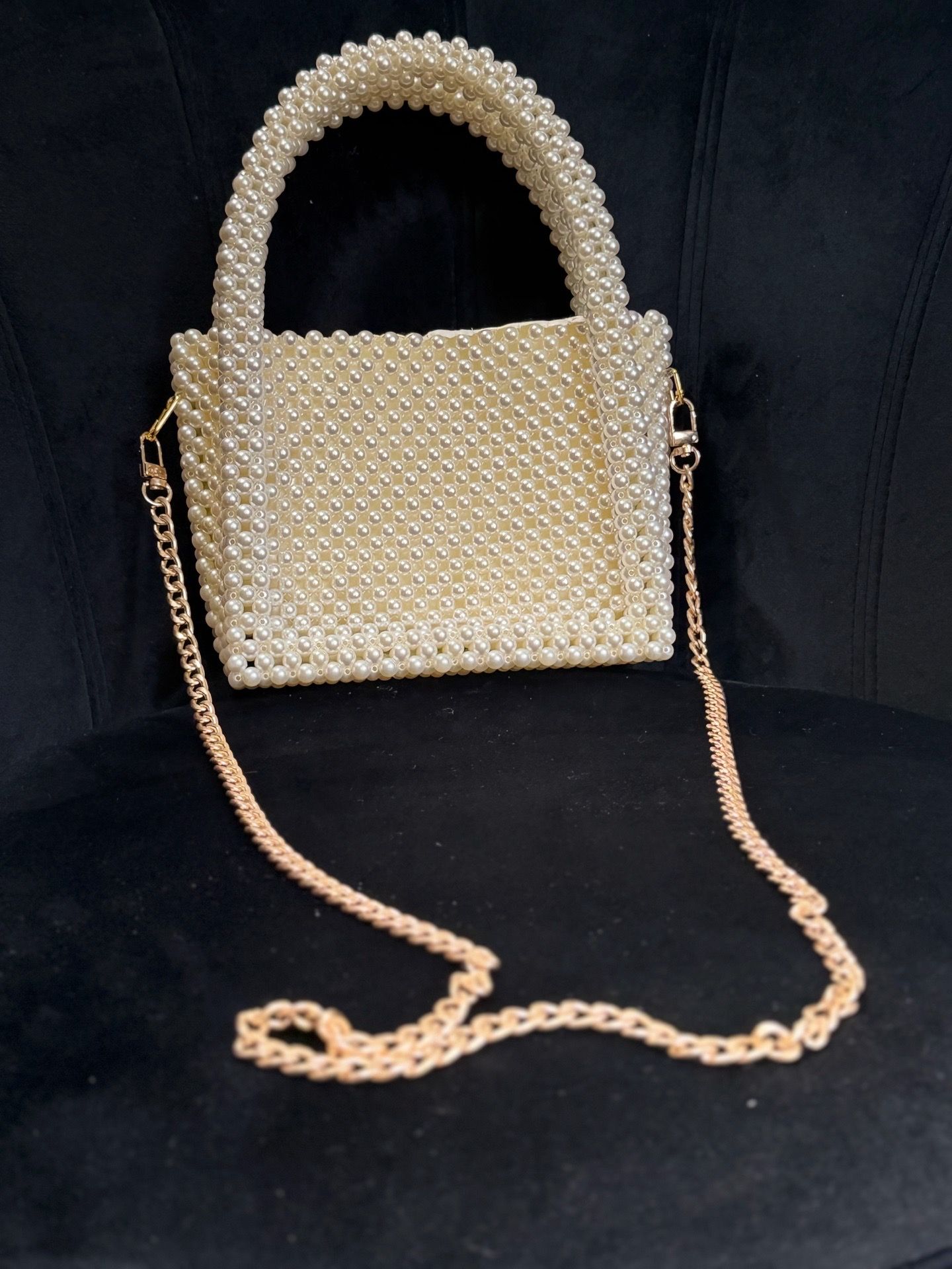 Pearl bead bag