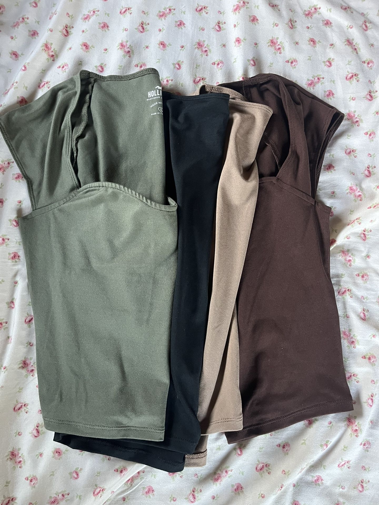 Holister Shirts Bundle Small