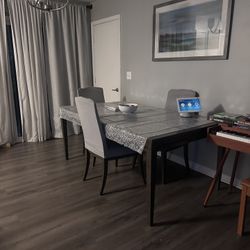 dining Table 4 Chairs 