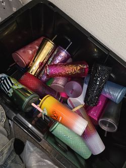 Starbucks cups
