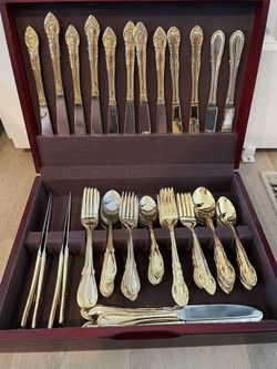 Gold Utensils Table Set 