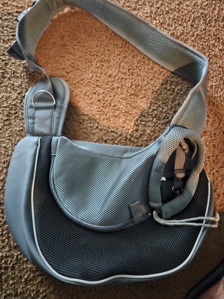 Pet Sling Carrier