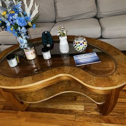 3 piece coffee table and end tables set