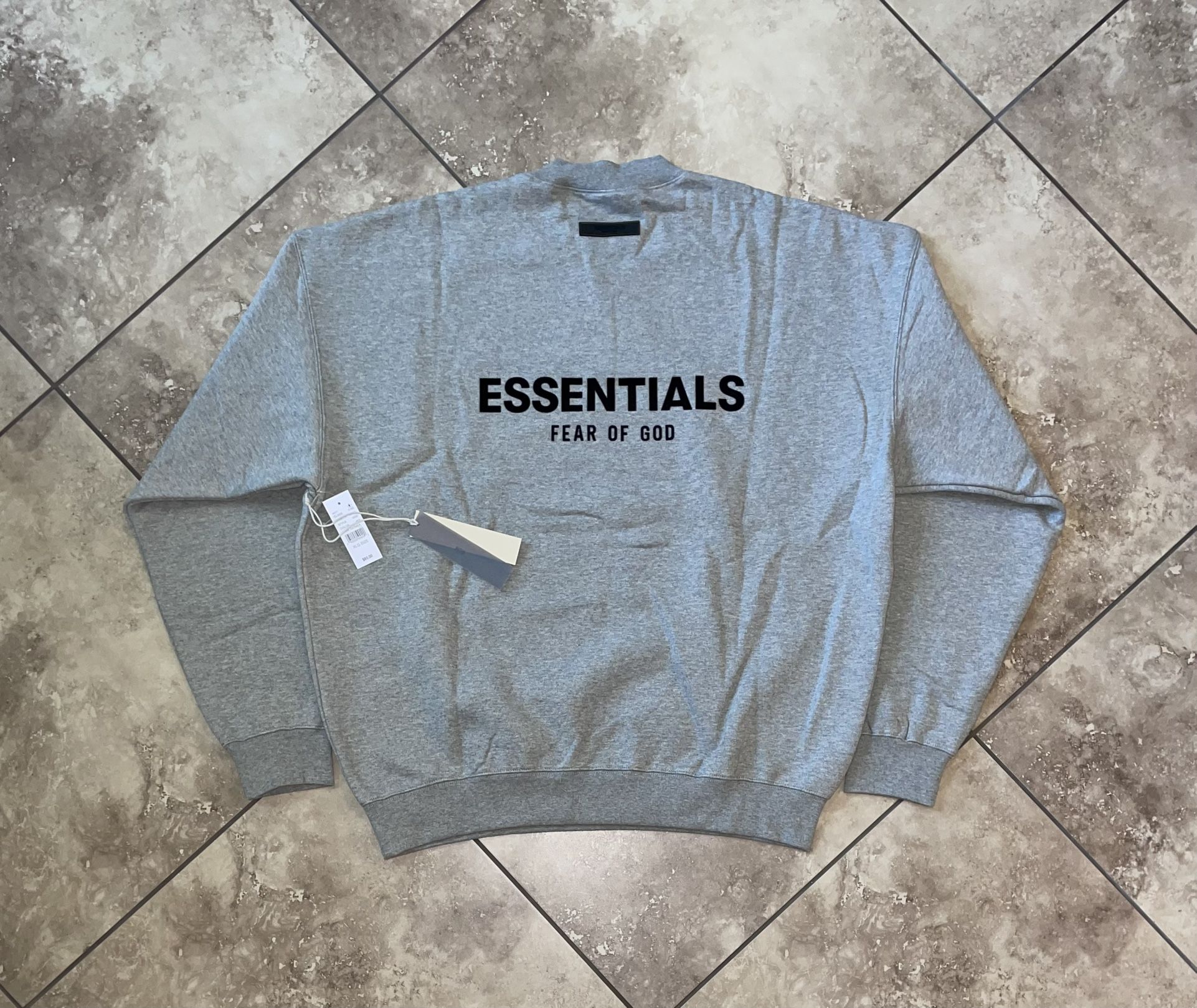 Fear of God Essentials Crewneck (FW22) Dark Oatmeal Size XL