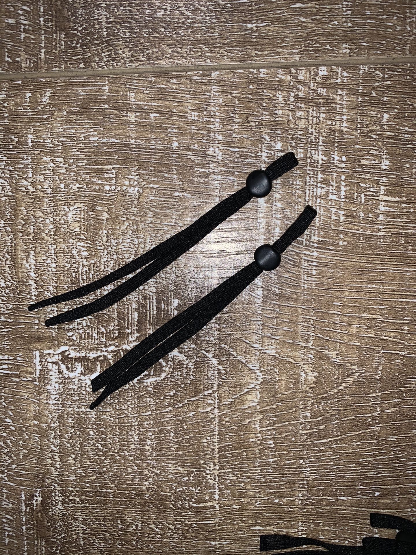 50 packs of 100 pcs sewing elastic for mask making.