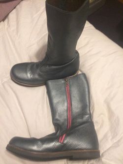 Beautiful silver slate leather mini Boden boots