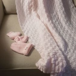 Knit Pink Baby Blanket And Booties