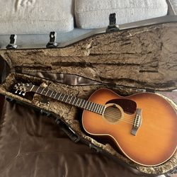 Guitar With Hard case And Extras