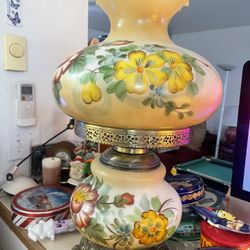 Vintage Hurricane Parlor Lamp/3Way