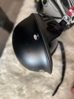 BELL Motorcycle Helmet Medium DOT