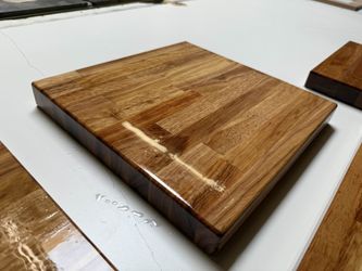 ¡Tablas para Picar Artesanales – Resistentes, Elegantes y Únicas!