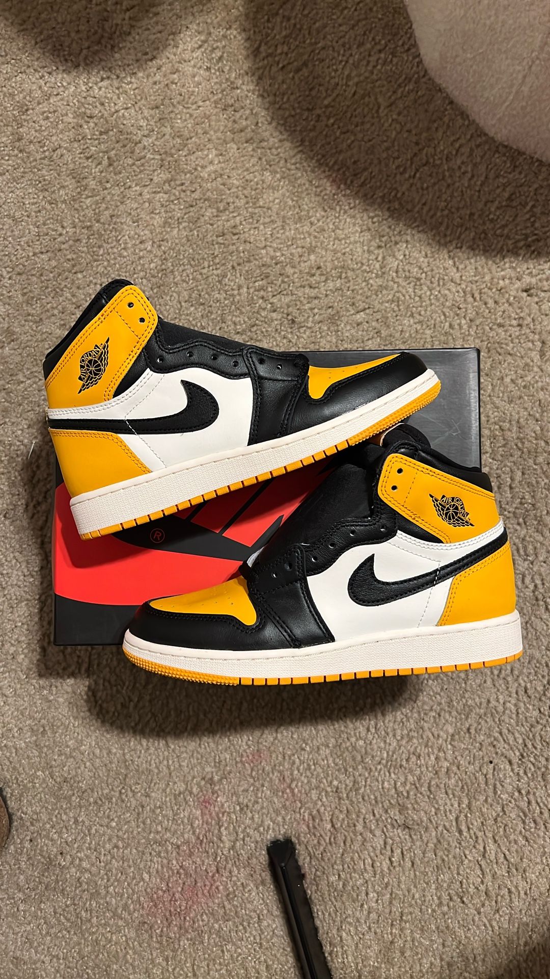 Jordan 1 Yellow Toe Taxi