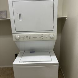 Stackable washer 