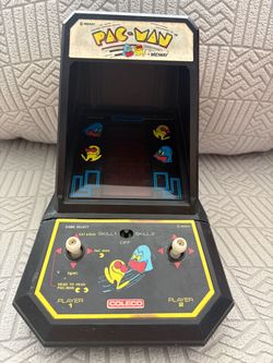 Vintage 1981 Coleco Midway pac man table top mini arcade retro toy