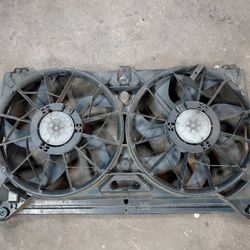 05 Chevy Tahoe Factory Electric Fans