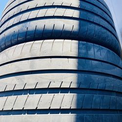 305 30 21 Goodyear Eagle F1 Used 305/30/21 Tires 305/30R21