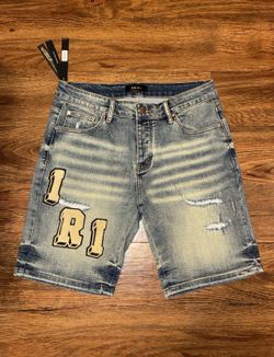 Amiri jorts size 32 and 36