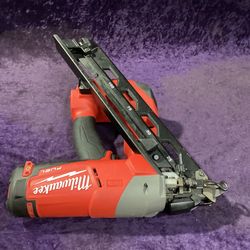 🧰🛠Milwaukee M18 FUEL (2743-20) Brushless 15-Gauge Angled Finish Nailer(Tool Only)-$230!🧰🛠