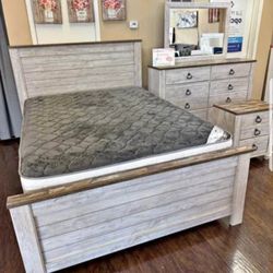 New Natural Wooden Bedroom Set Are Avilable With Free Delivery 