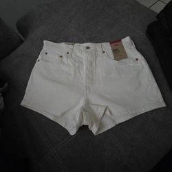 Levi's
