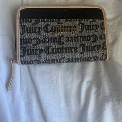 Juicy Couture Wallet 