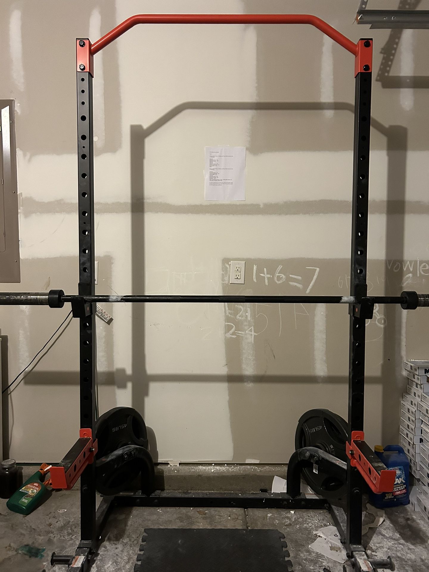 300 Lb Weight Set With Cage